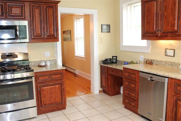 23 Walnut Street Devens, MA 01434 - Photo 8 of 25 Gallery Image 8