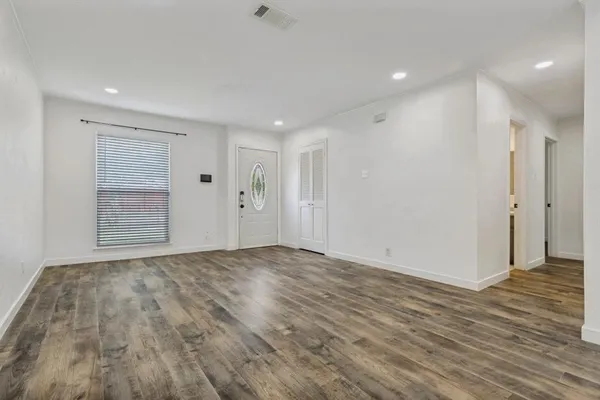$2,100 | 1505 Timberline Drive, Plano, TX 75074