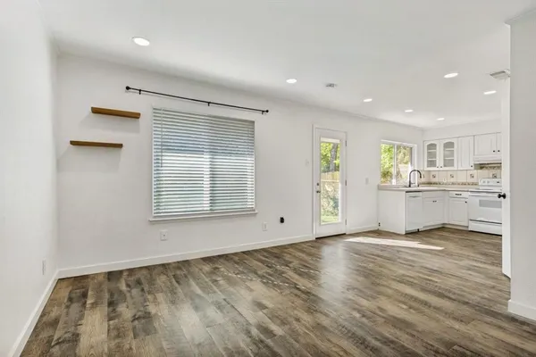 $2,100 | 1505 Timberline Drive, Plano, TX 75074