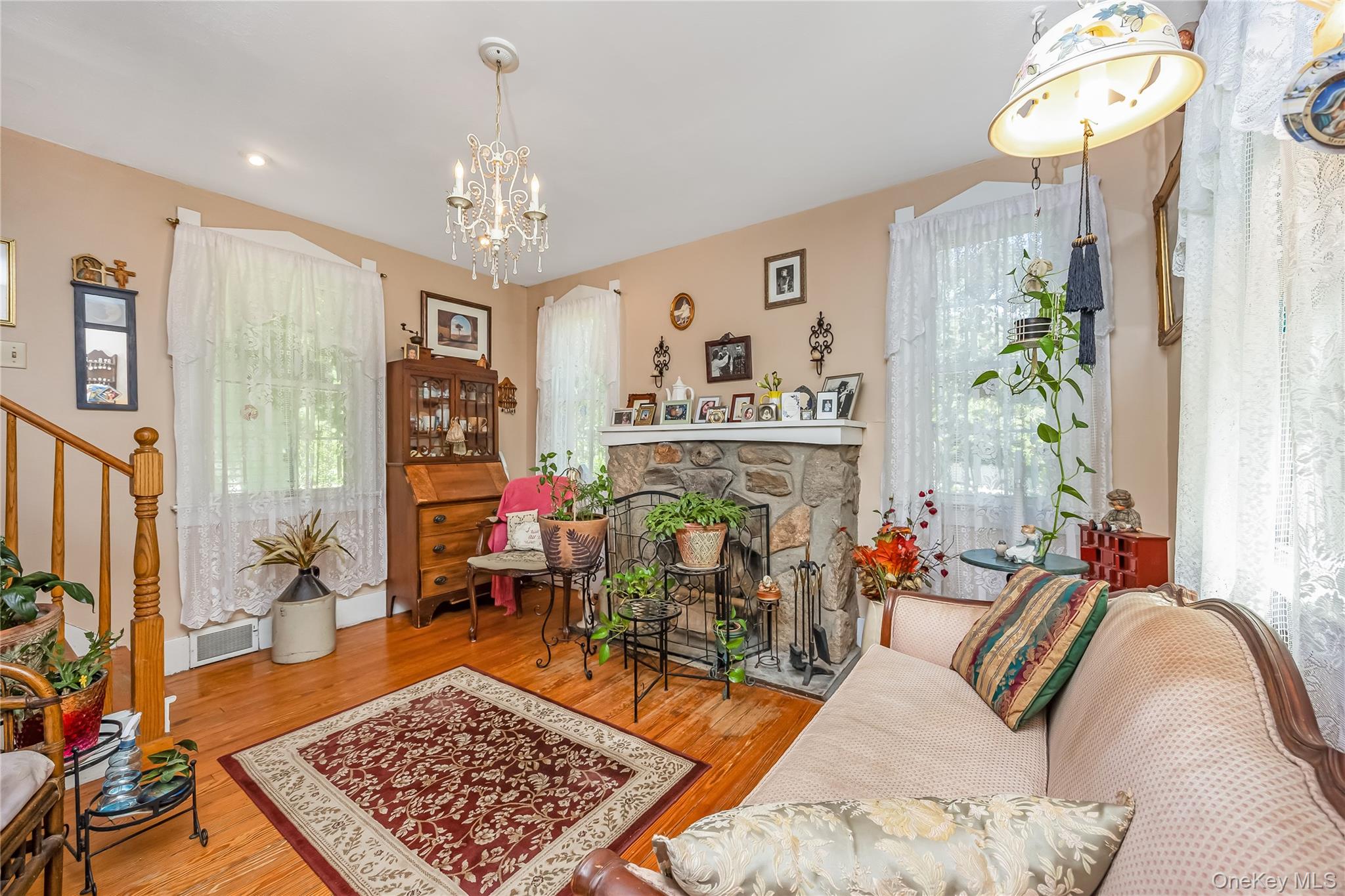 12 Valkyr Road Rocky Point, NY 11778 - Photo 5 of 25