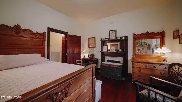 $2,500,000 | 149 Meredith Valley Lane, Elizabethton, TN 37643