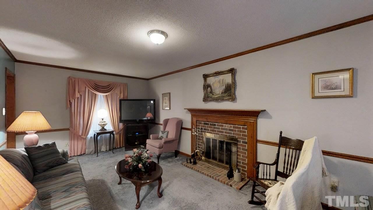 4512 Draper Road Raleigh, NC 27616 - Photo 2 of 18