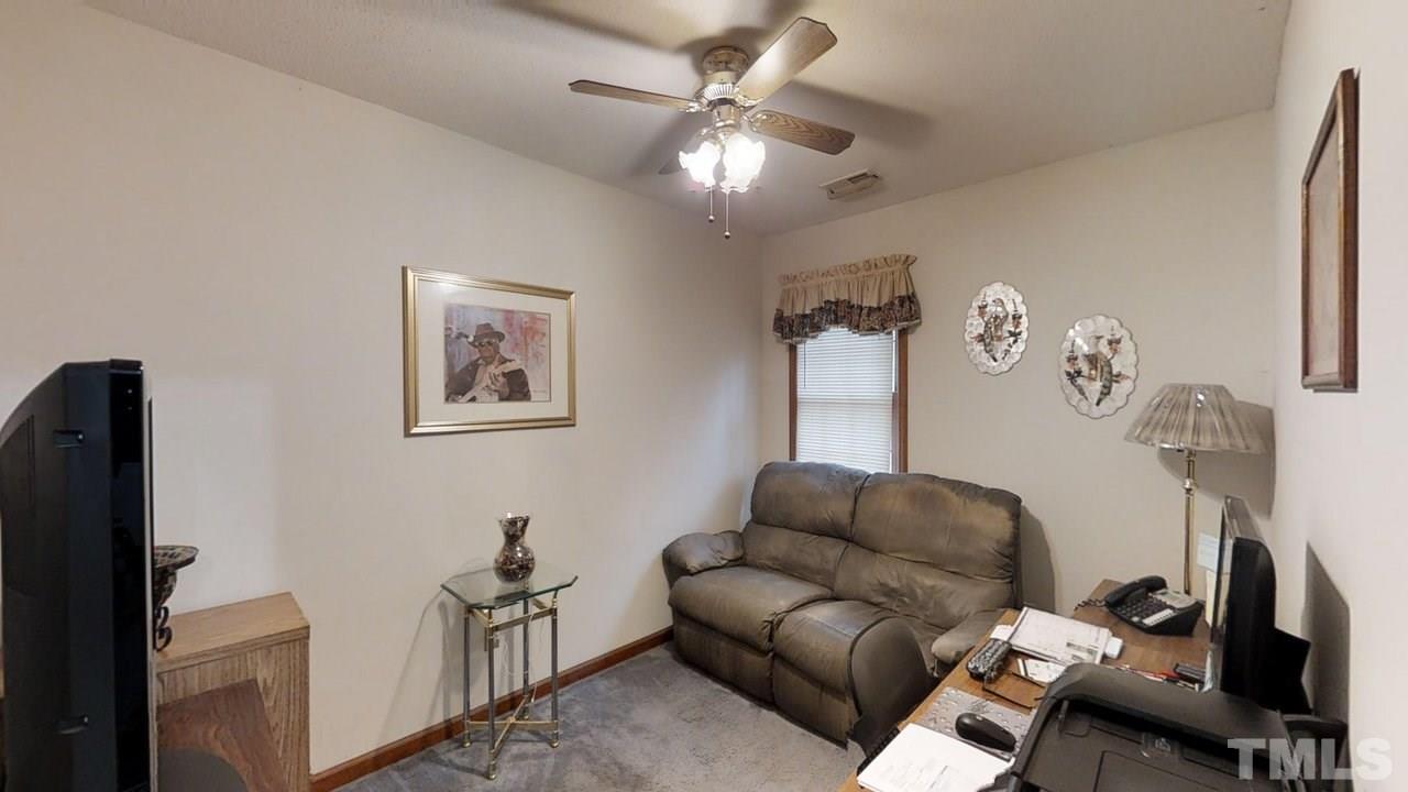 4512 Draper Road Raleigh, NC 27616 - Photo 14 of 18