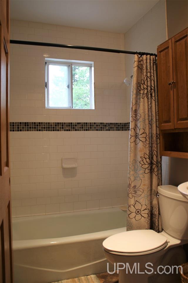 766 Poplar Street Ishpeming, MI 49849 - Photo 19 of 36 Gallery Image 19