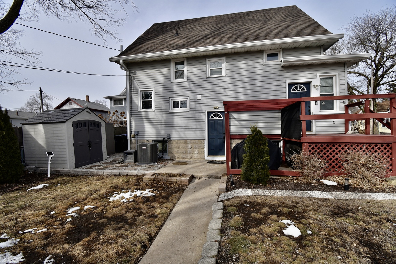 203 South Denver Street Bloomington, IL 61701 - Photo 49 of 54 a view of a house with brick walls