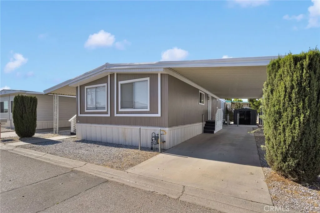 15252 Seneca Road, Unit 29 Victorville, CA 92392 - Photo 2 of 28