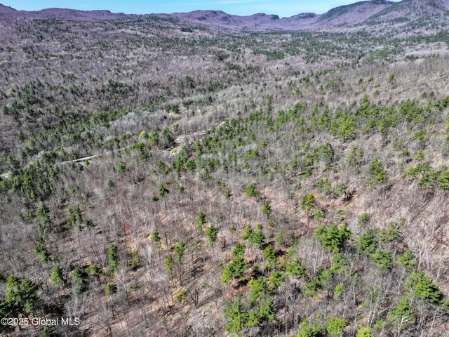 $144,900 | 392 West Hague Road, Hague, NY 12836