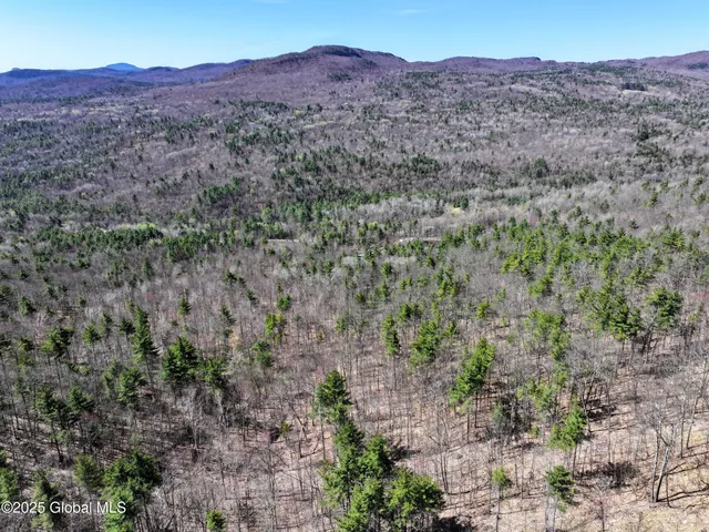 $144,900 | 392 West Hague Road, Hague, NY 12836