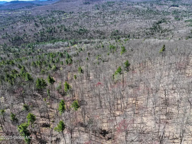 $144,900 | 392 West Hague Road, Hague, NY 12836