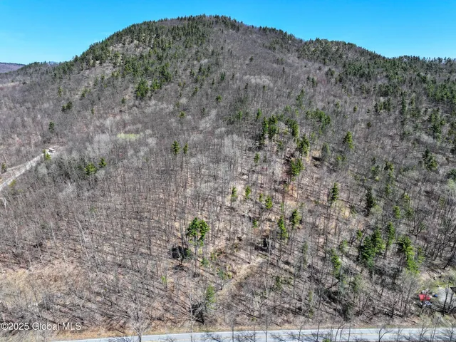 $144,900 | 392 West Hague Road, Hague, NY 12836