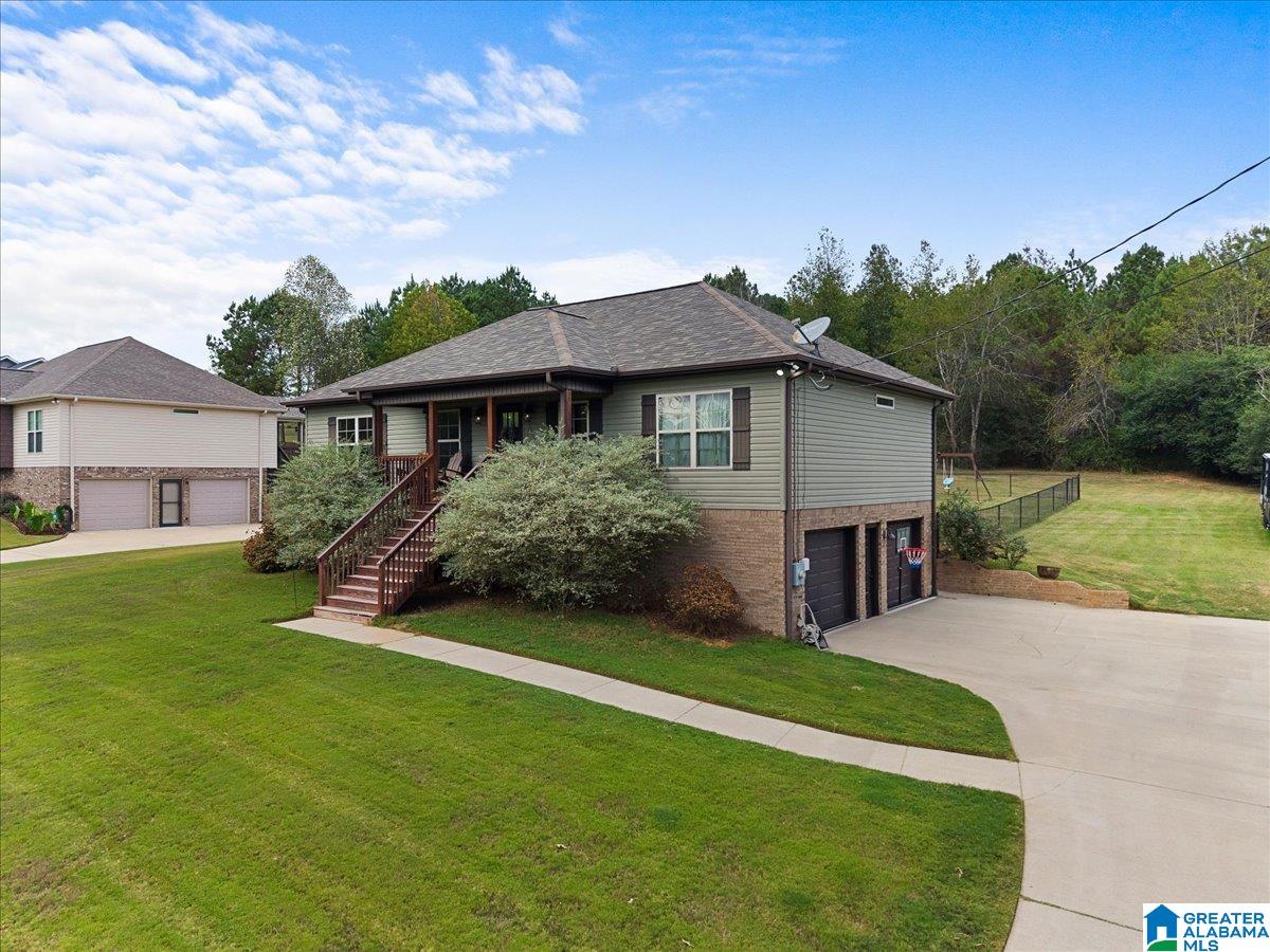 817 Wier Road Warrior, AL 35180 - Photo 2 of 20