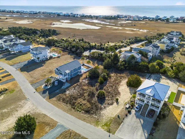 $449,000 | 867 Heron Landing Wynd, Holden Beach, NC 28462