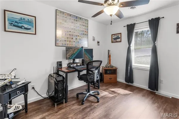 $279,900 | 138 Brookline Drive, Perryville, MO 63775