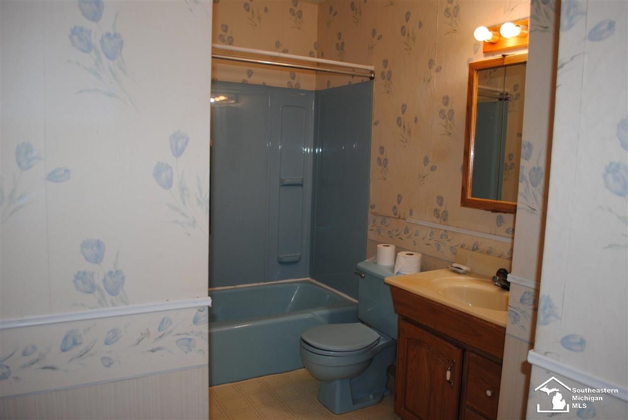 14499 Goutz Road Monroe, MI 48161 - Photo 22 of 38 Gallery Image 22