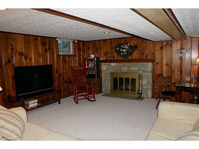 2549 Wexford Road Columbus, OH 43221 - Photo 17 of 22