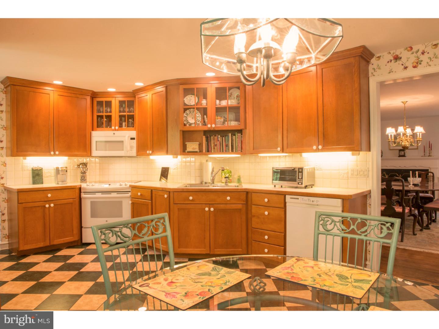 144 Hewett Road Wyncote, PA 19095 - Photo 14 of 25