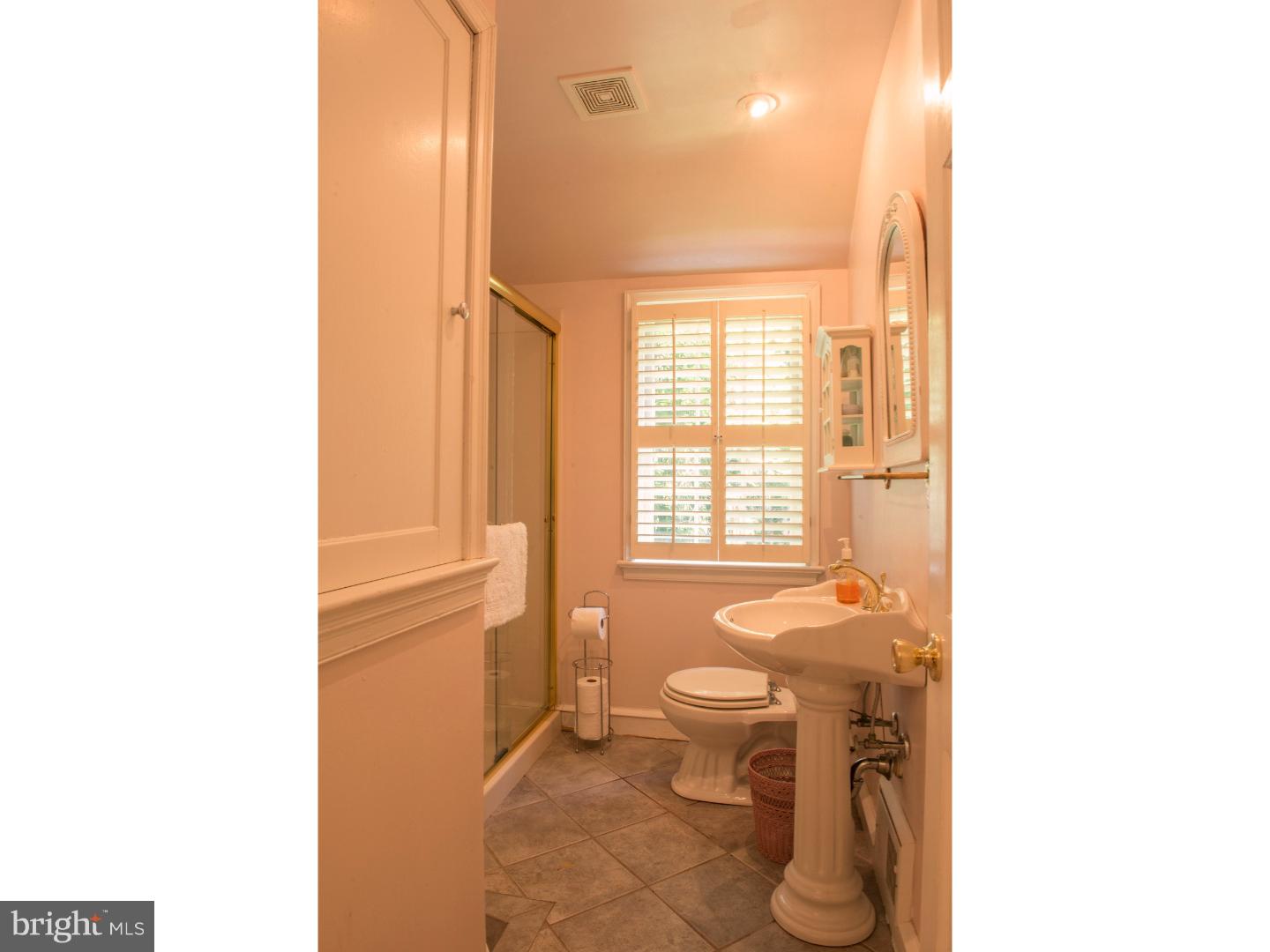 144 Hewett Road Wyncote, PA 19095 - Photo 22 of 25