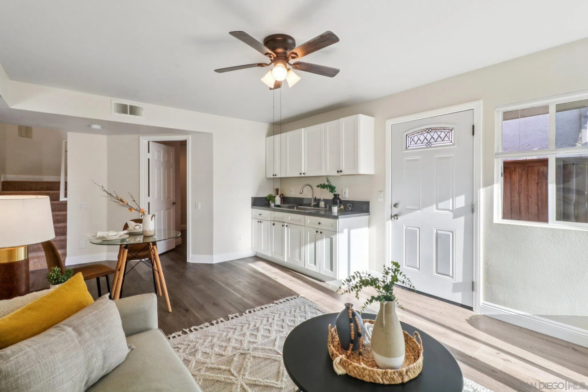2829 Forest View Way Carlsbad, CA 92008 - Photo 19 of 39 Den/Family/Great Room