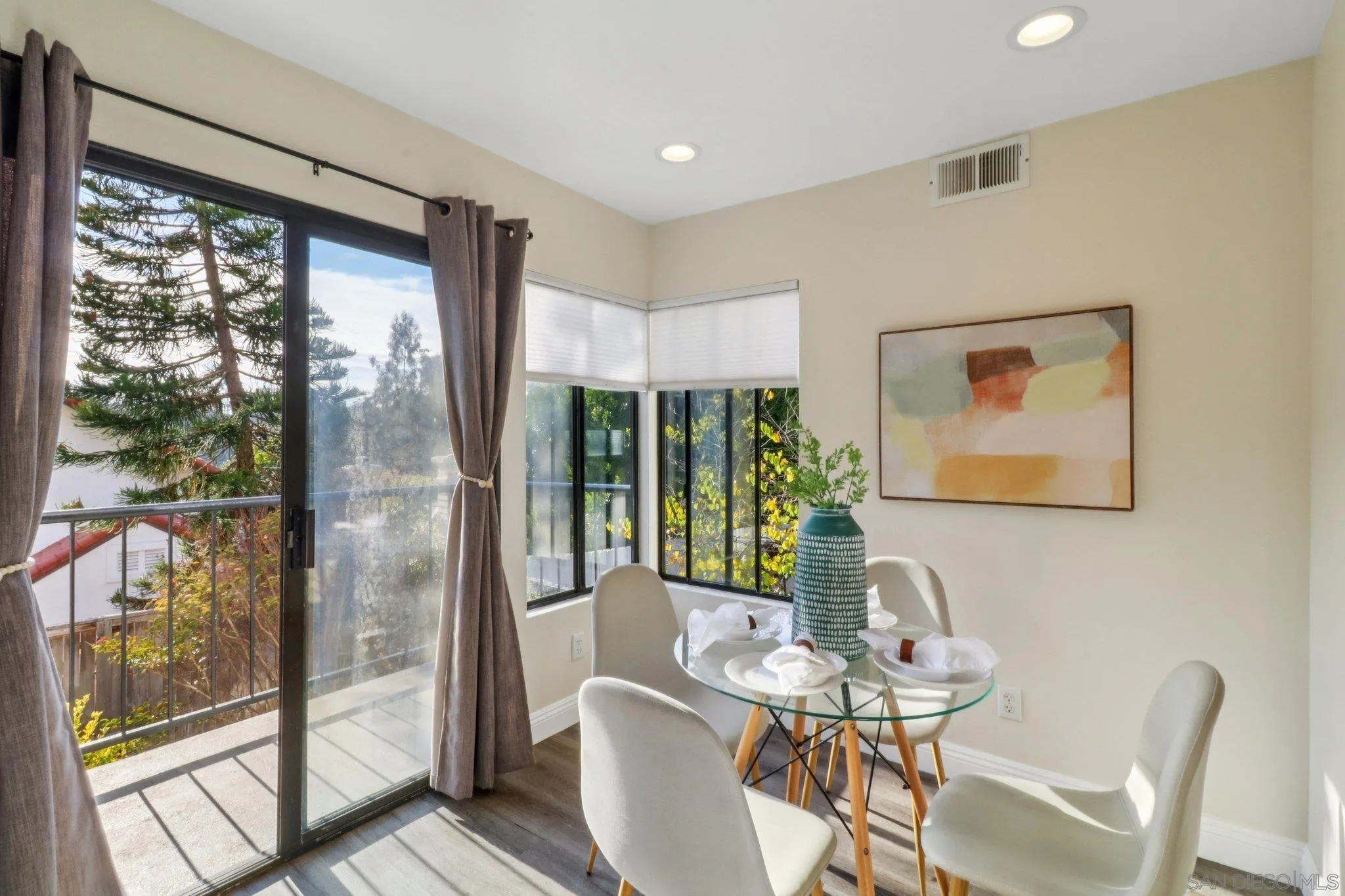 2829 Forest View Way Carlsbad, CA 92008 - Photo 8 of 39 Dining Area