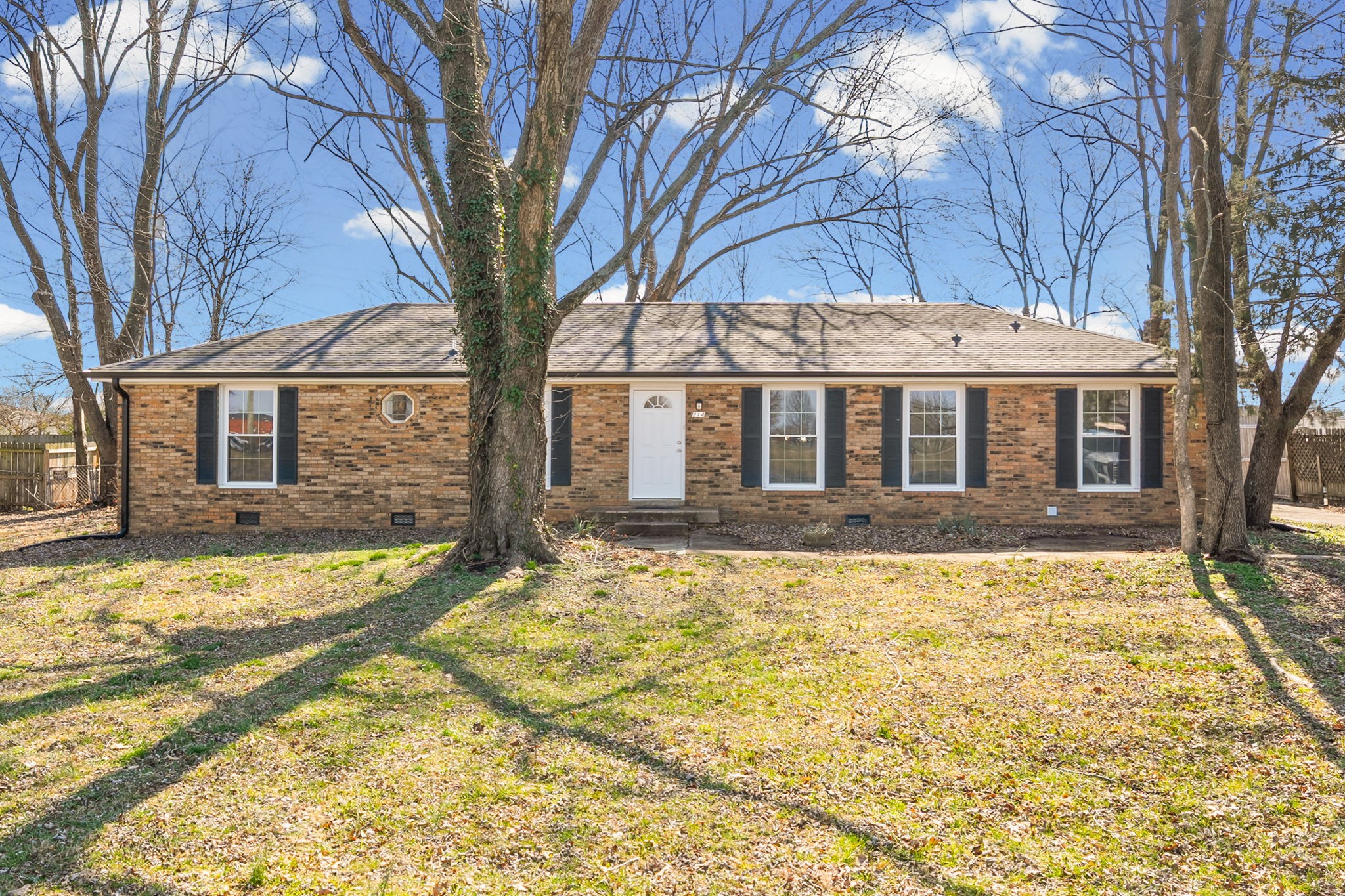 214 Cunningham Lane Clarksville, TN 37042 - Photo 1 of 37