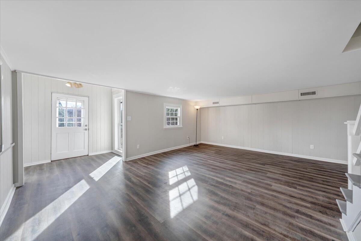 4315 Cravens Creek Road Southwest Roanoke, VA 24018 - Photo 17 of 43 04-MIB04693