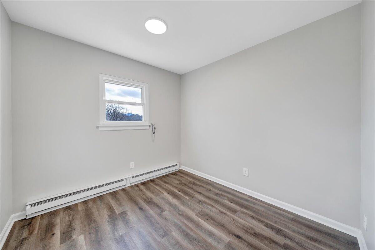 4315 Cravens Creek Road Southwest Roanoke, VA 24018 - Photo 35 of 43 21-MIB04732