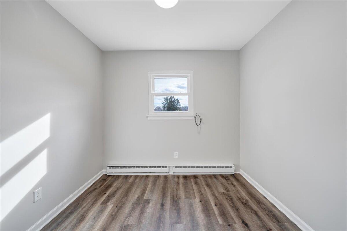 4315 Cravens Creek Road Southwest Roanoke, VA 24018 - Photo 36 of 43 22-MIB04735