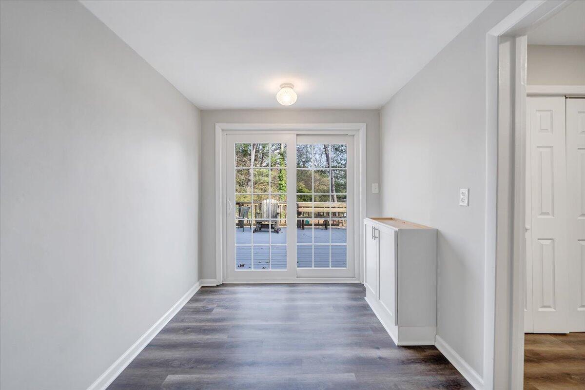 4315 Cravens Creek Road Southwest Roanoke, VA 24018 - Photo 40 of 43 26-MIB04747