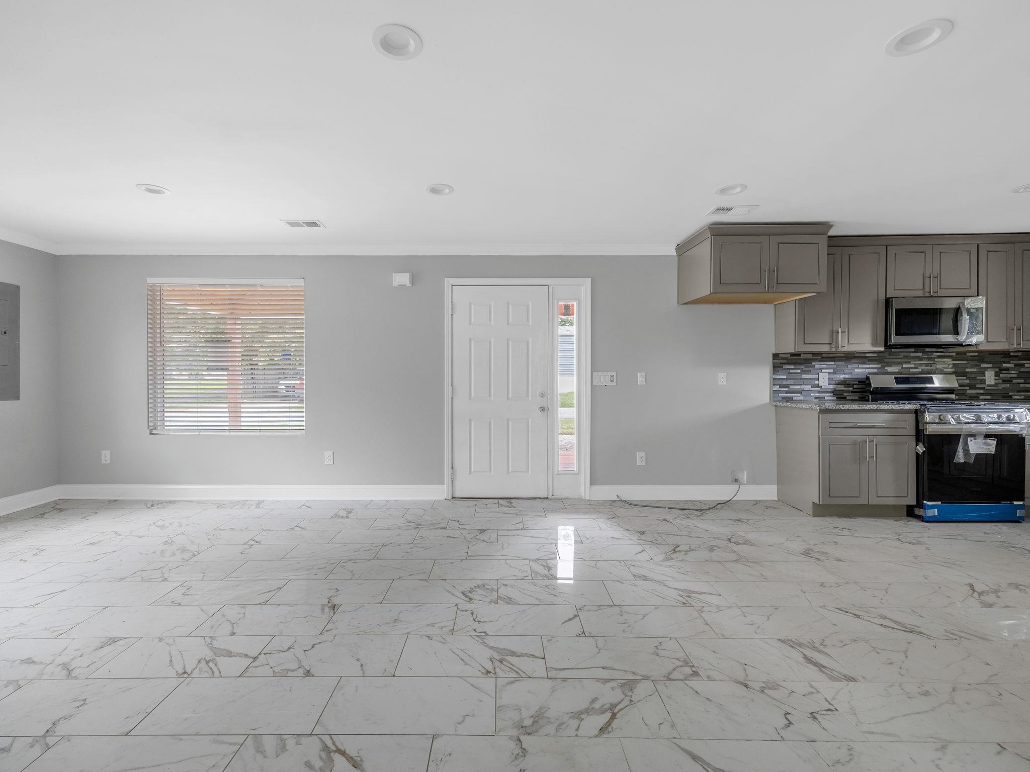 603 West 5th Avenue Easley, SC 29640 - Photo 7 of 31