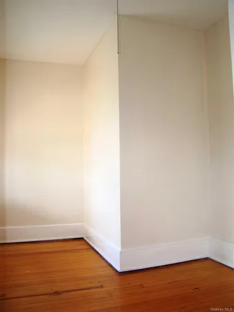 $1,800 | 10 Worrall Avenue, Unit 2, Poughkeepsie, NY 12603