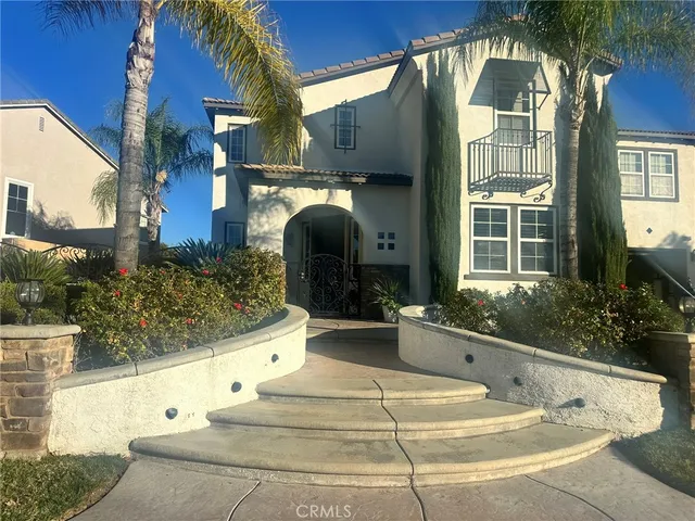 a view of building with yard