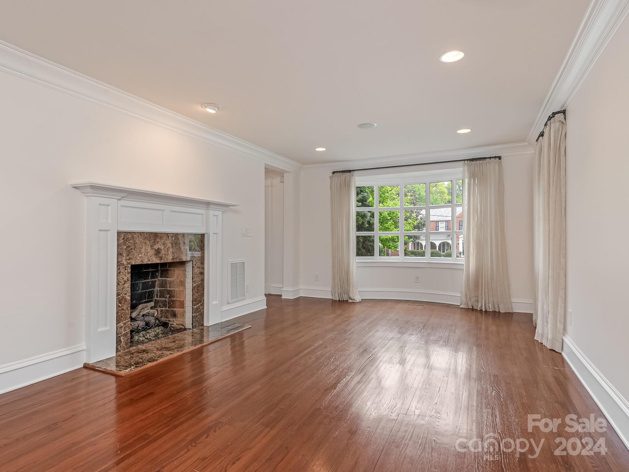 1232 Providence Road Charlotte, NC 28207 - Photo 11 of 37 Gallery Image 11