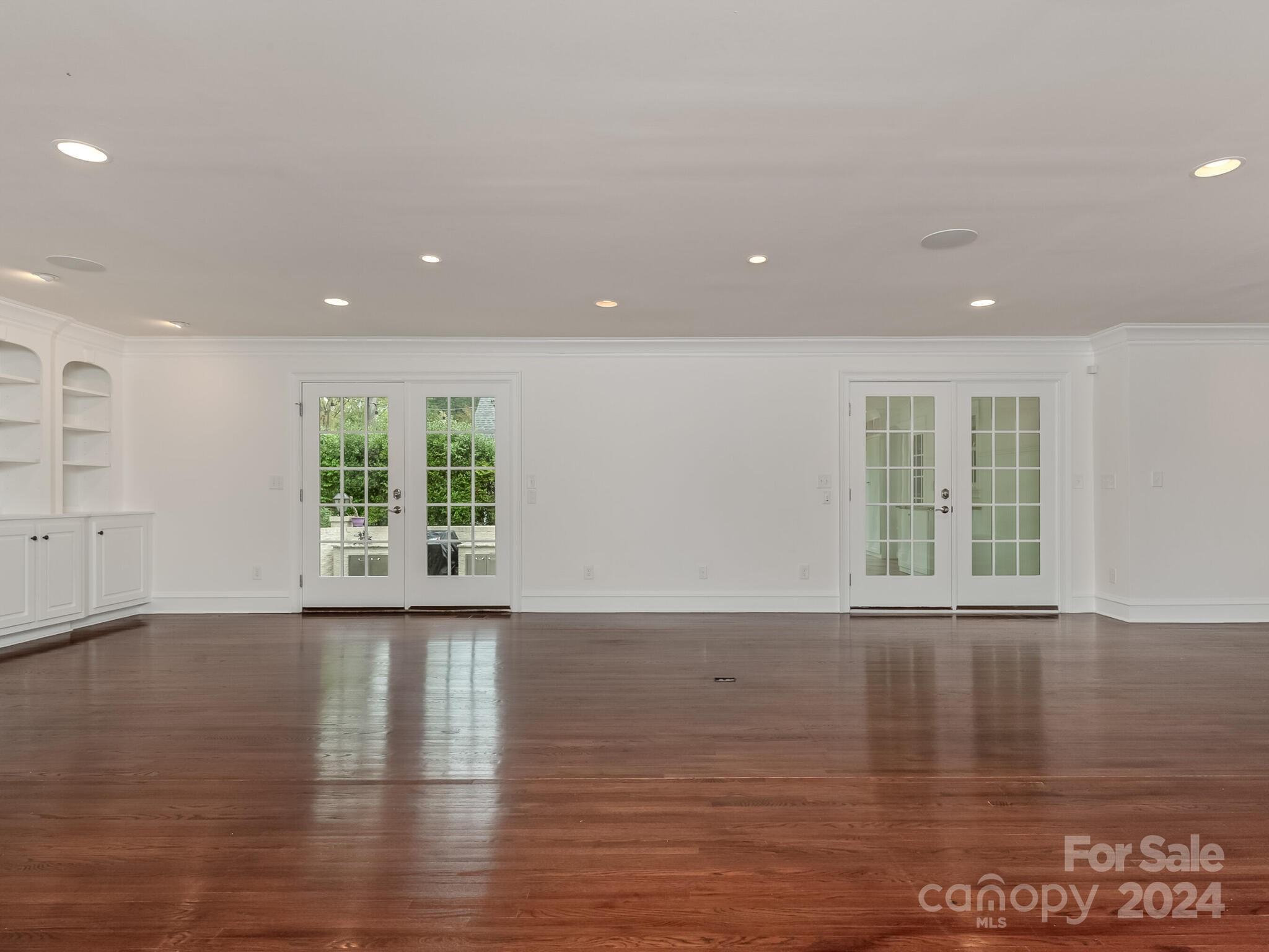 1232 Providence Road Charlotte, NC 28207 - Photo 14 of 37 Gallery Image 14
