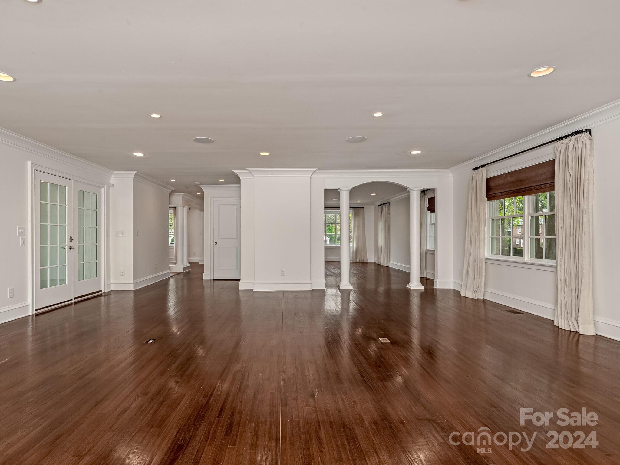 1232 Providence Road Charlotte, NC 28207 - Photo 15 of 37 Gallery Image 15