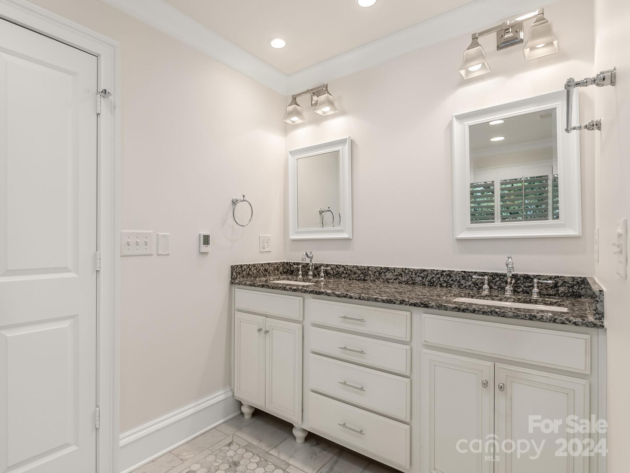 1232 Providence Road Charlotte, NC 28207 - Photo 23 of 37 Gallery Image 23