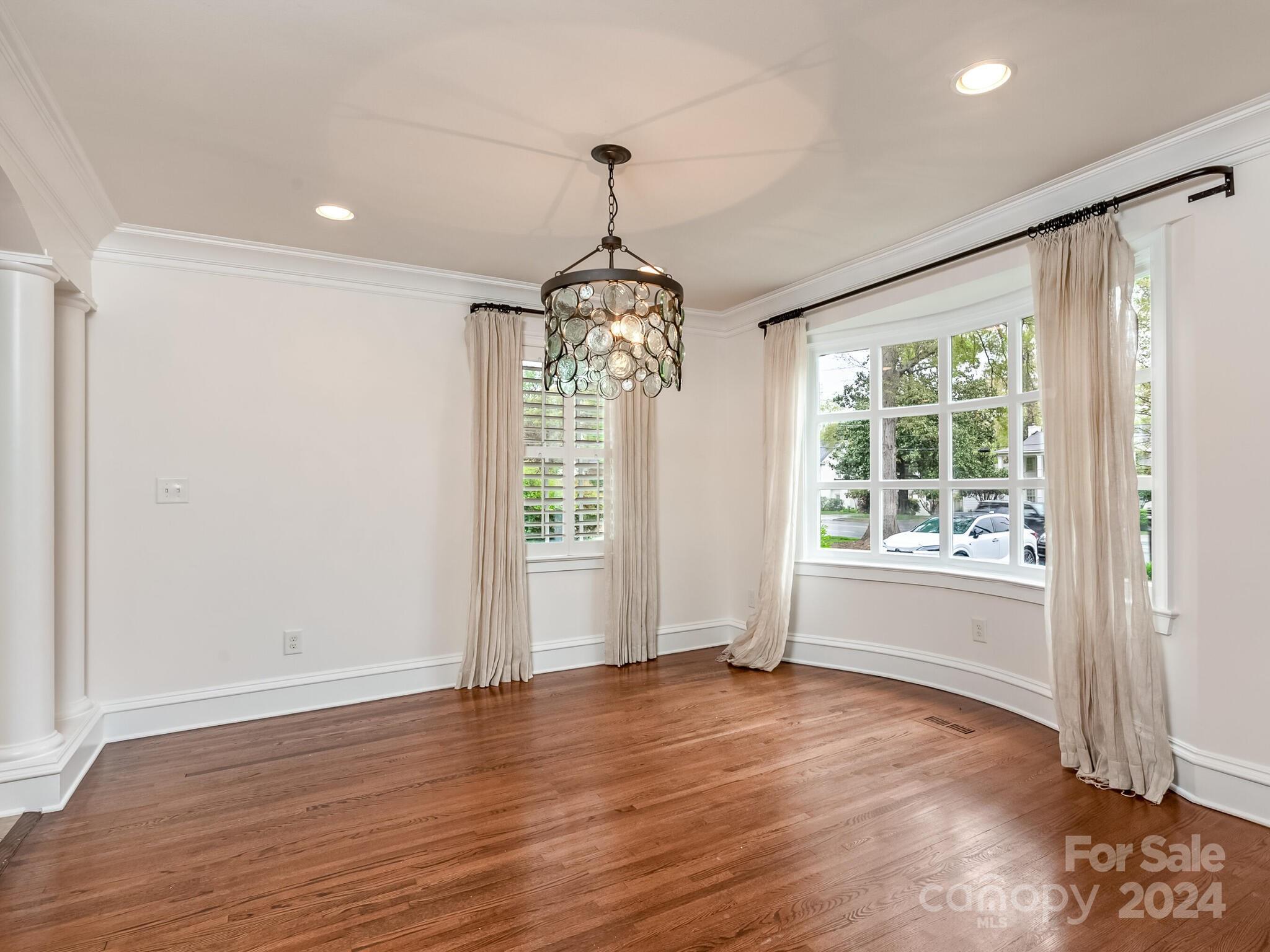 1232 Providence Road Charlotte, NC 28207 - Photo 5 of 37 Gallery Image 5