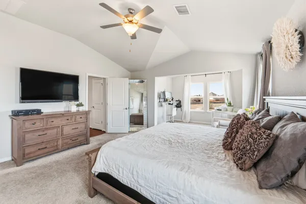 $2,450 | 13500 Rosebud Isle Drive, Manor, TX 78653