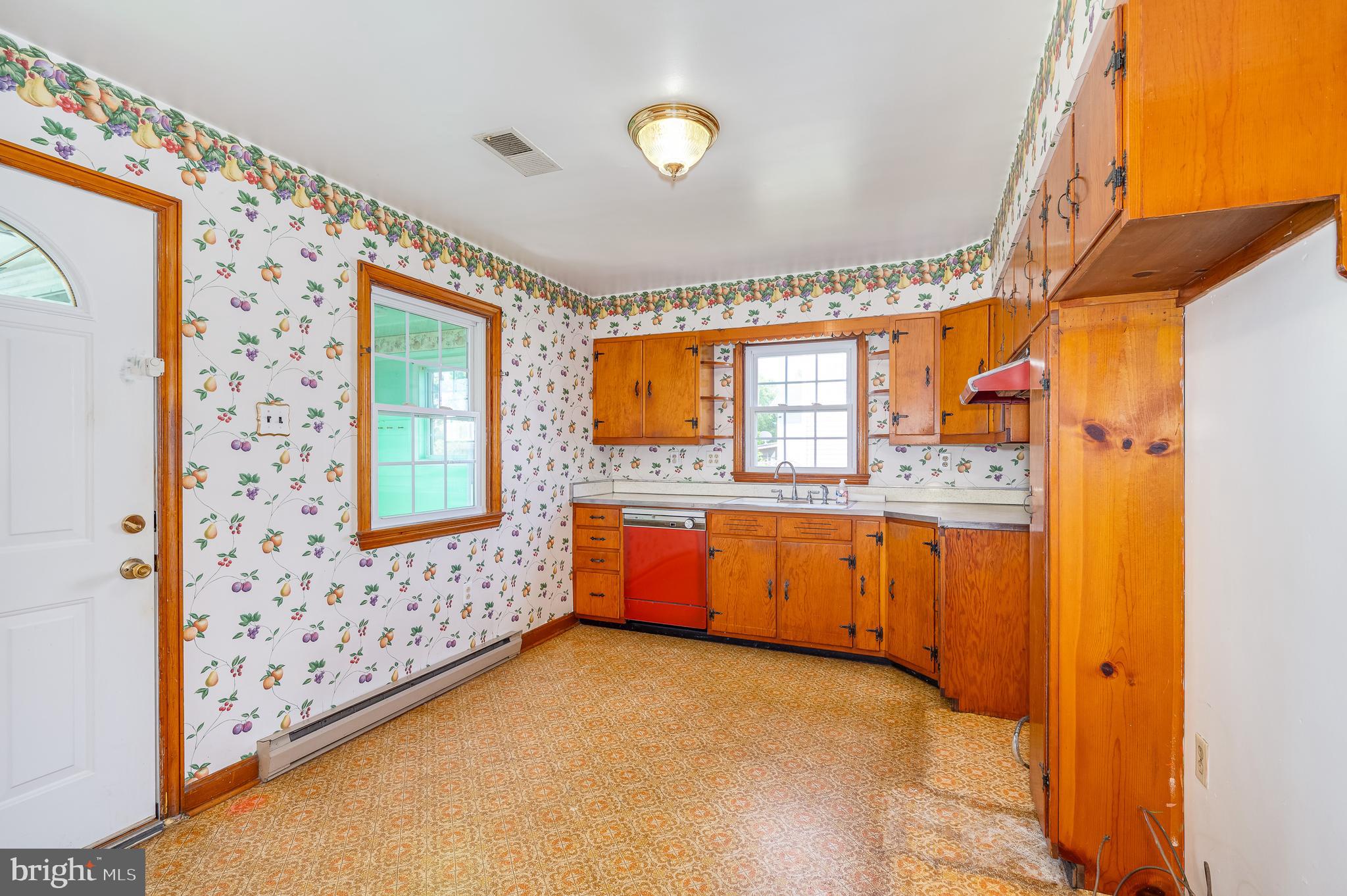 107 West 6th Avenue Ranson, WV 25438 - Photo 38 of 77 KITCHEN