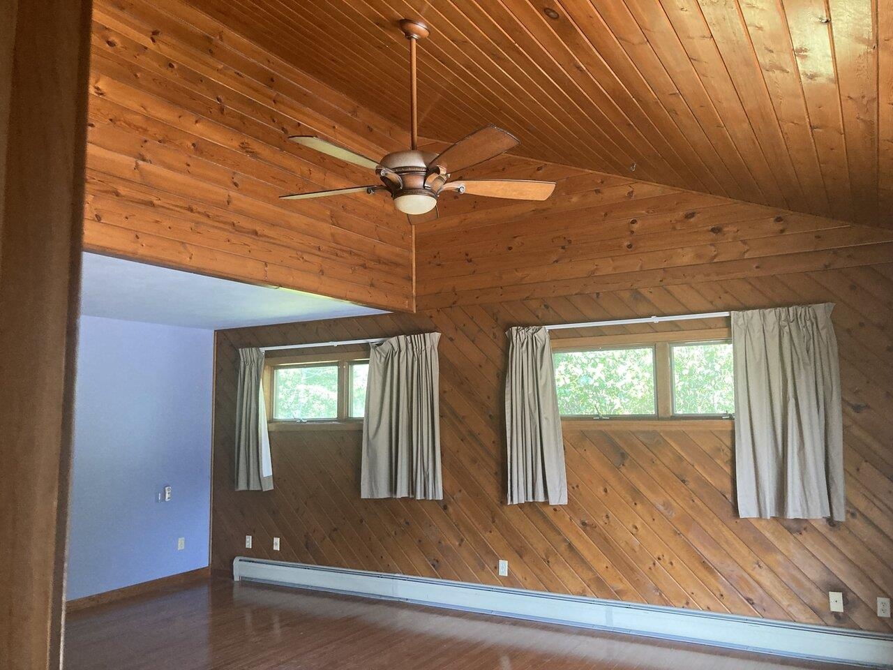 631 Riley Road Franklin, VT 05457 - Photo 10 of 33 Gallery Image 10