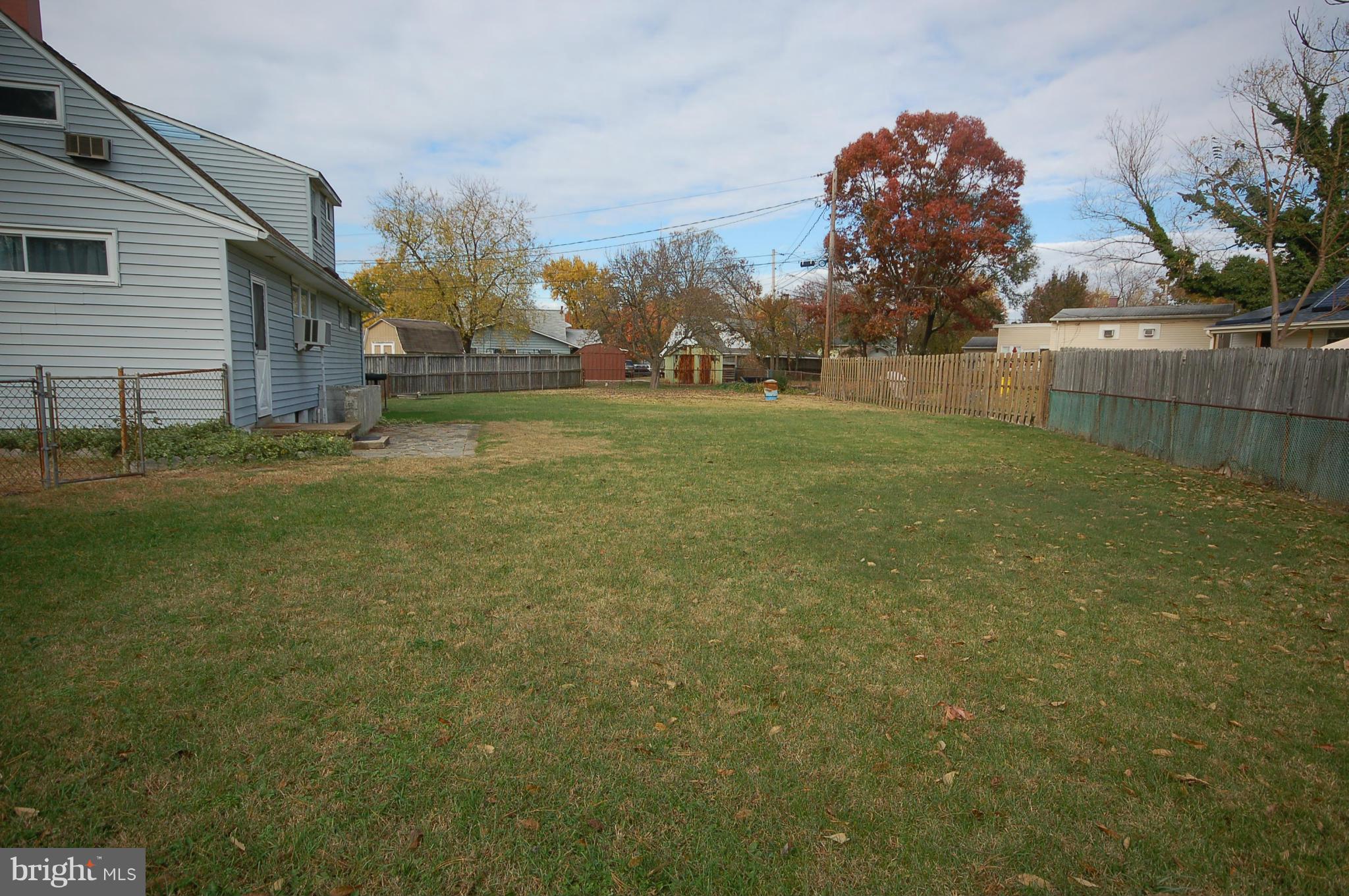 108 South Bend Road Glen Burnie, MD 21060 - Photo 22 of 25 Exterior (Rear)