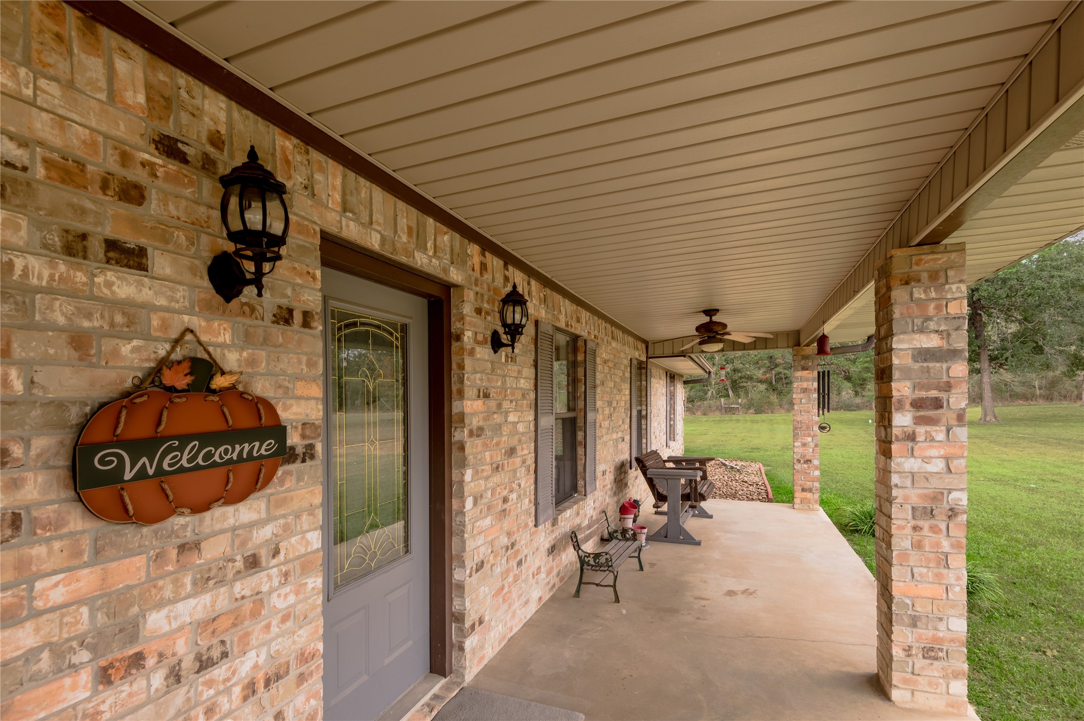 70 William Thomas Road Huntsville, TX 77320 - Photo 4 of 50