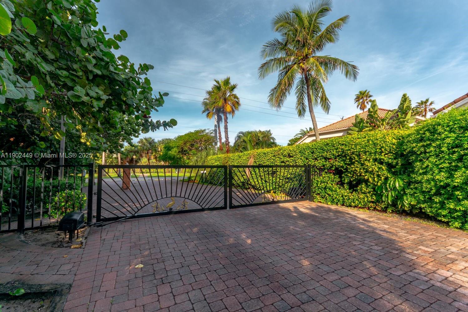 290 Celestial Way, Unit 2 Juno Beach, FL 33408 - Photo 27 of 40 a view of a garden