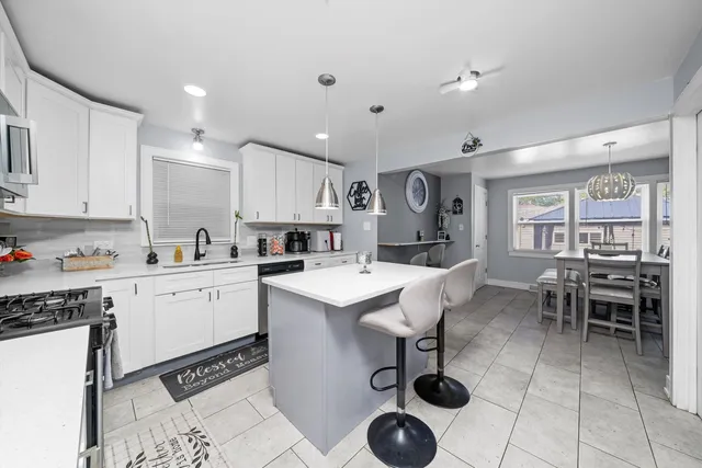 $299,900 | 9002 South Morgan Street, Chicago, IL 60620