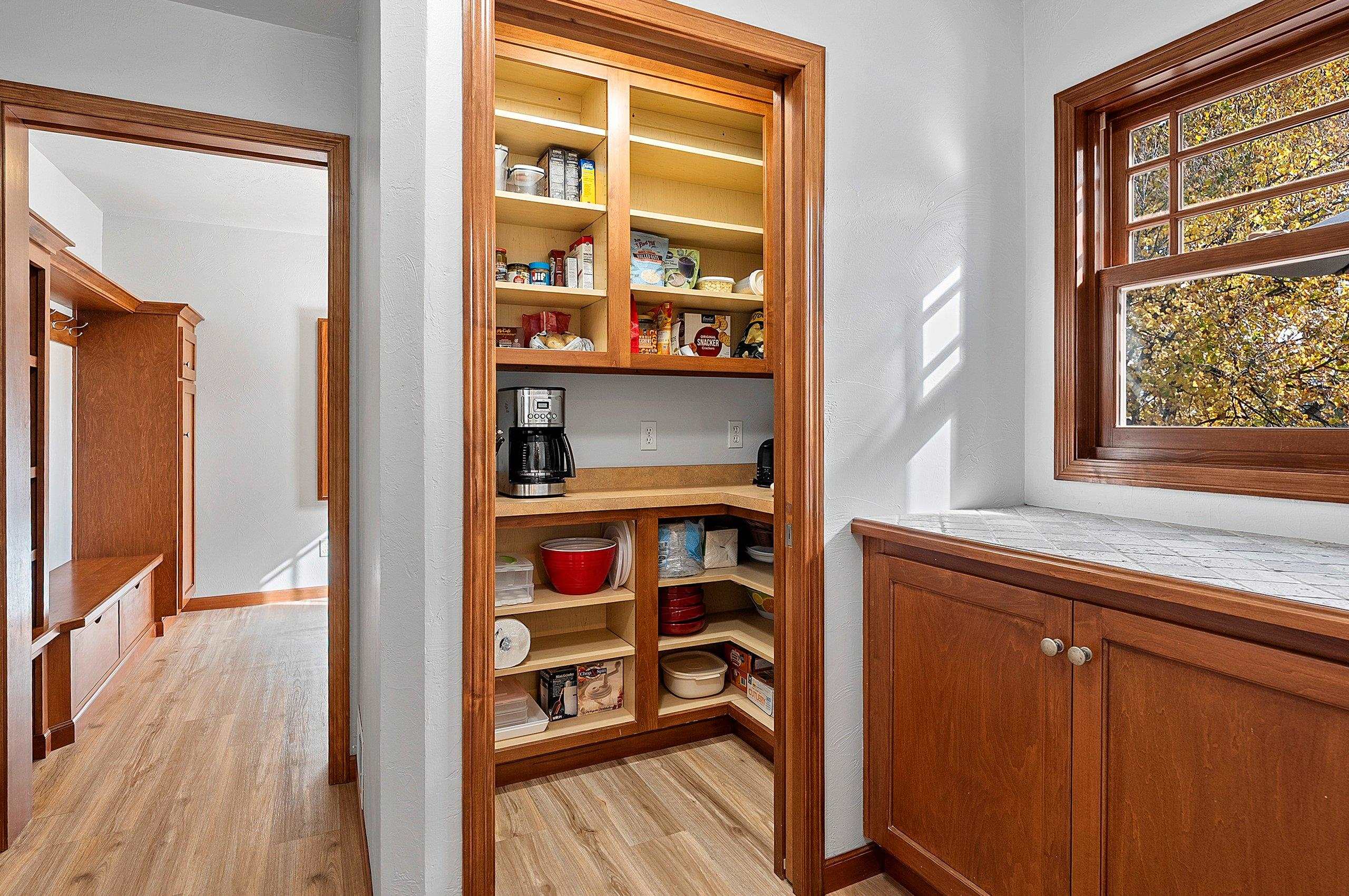 63 East Fox Point Drive Appleton, WI 54911 - Photo 28 of 89