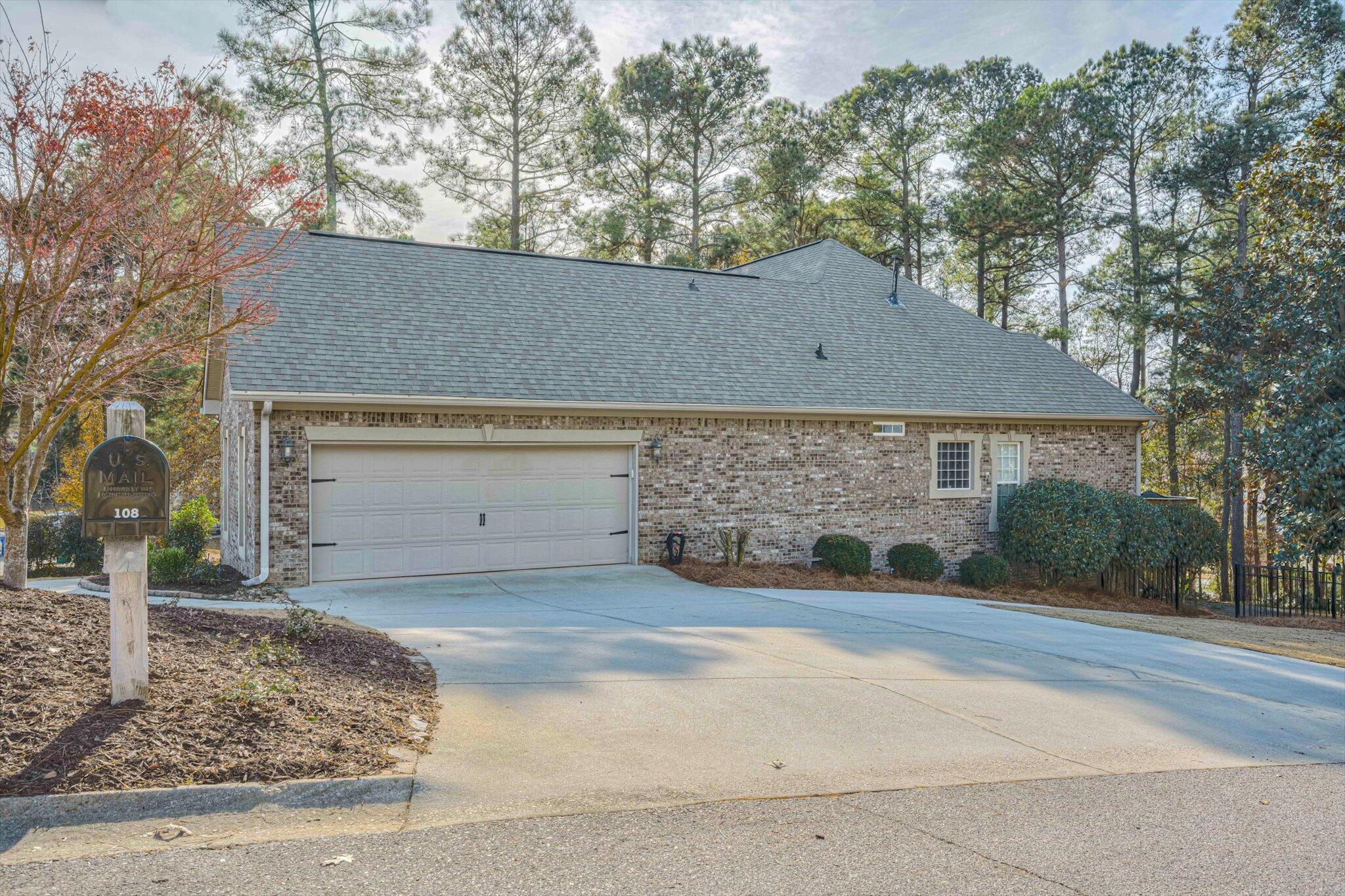 108 Pine Needle Road Aiken, SC 29803 - Photo 6 of 56 Gallery Image 6