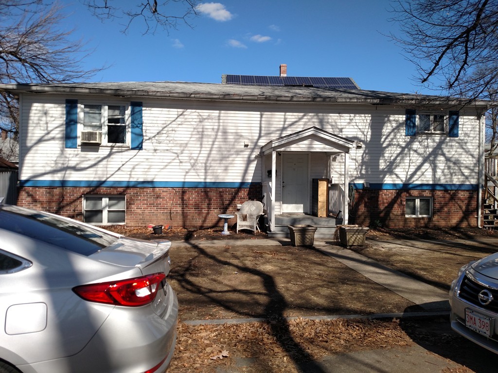 6-8 Hamlet Street Springfield, MA 01104 - Photo 1 of 5 Gallery Image 1