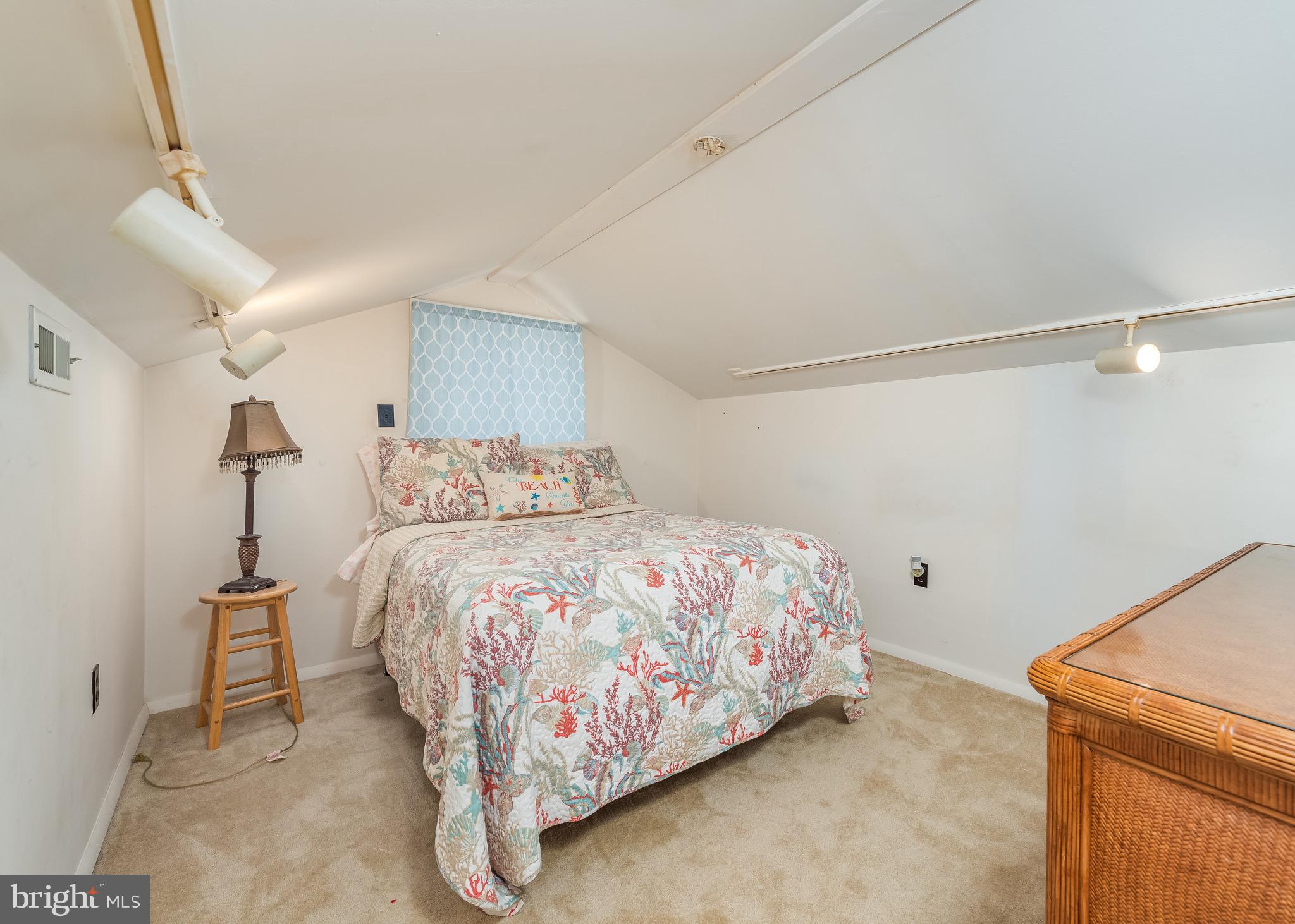 8003 Shore Road Baltimore, MD 21222 - Photo 25 of 46
