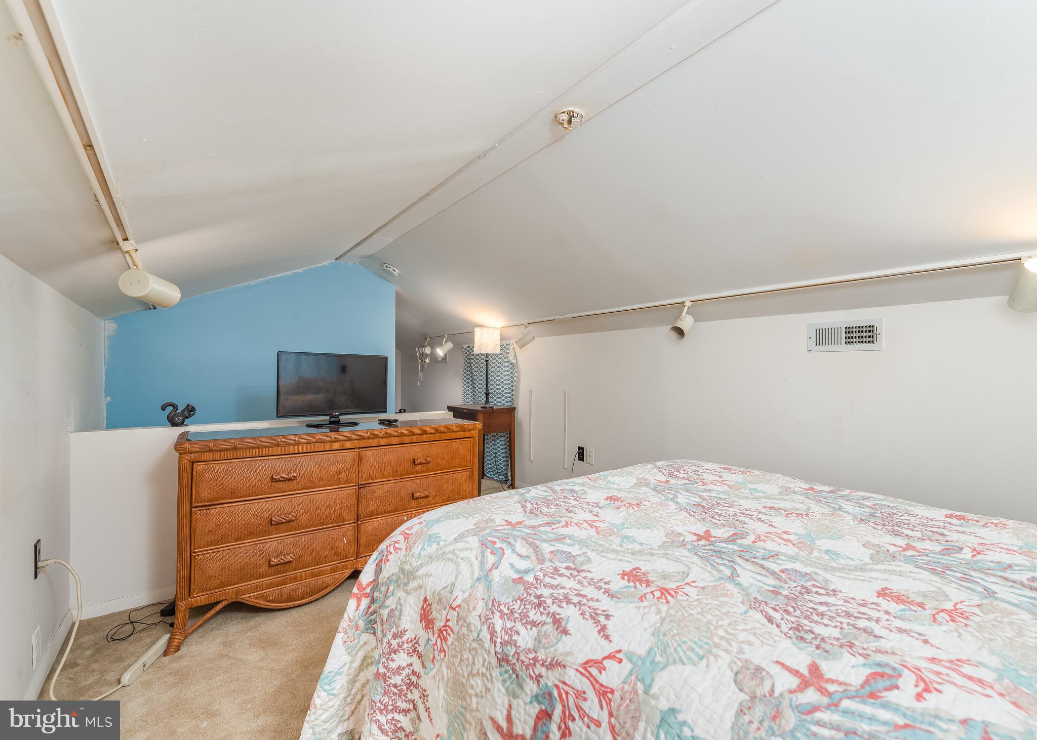 8003 Shore Road Baltimore, MD 21222 - Photo 26 of 46