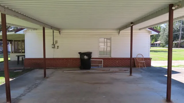 a view of game room with window