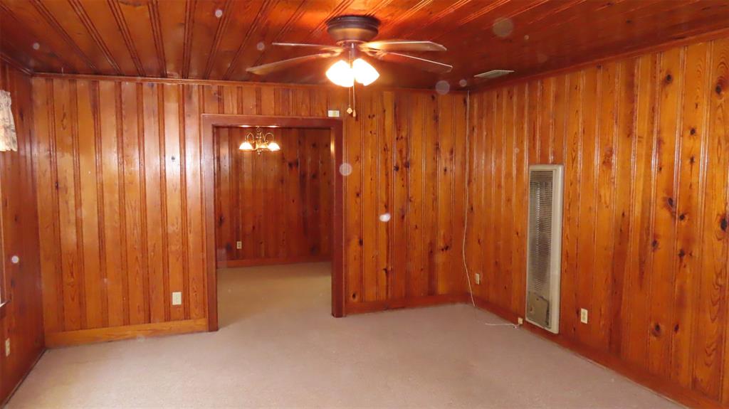 107 6th Street Northeast Springhill, LA 71075 - Photo 4 of 19 a view of an empty room with a window